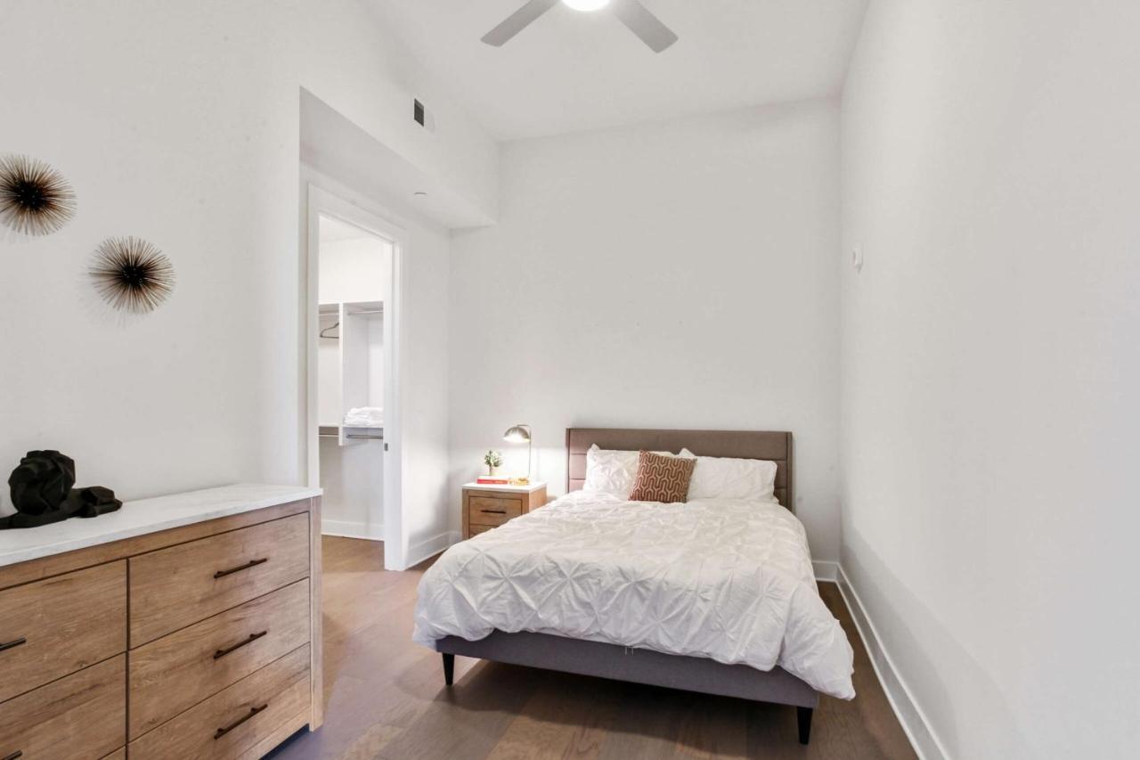 Midtown Luxury Apartment Атланта Экстерьер фото