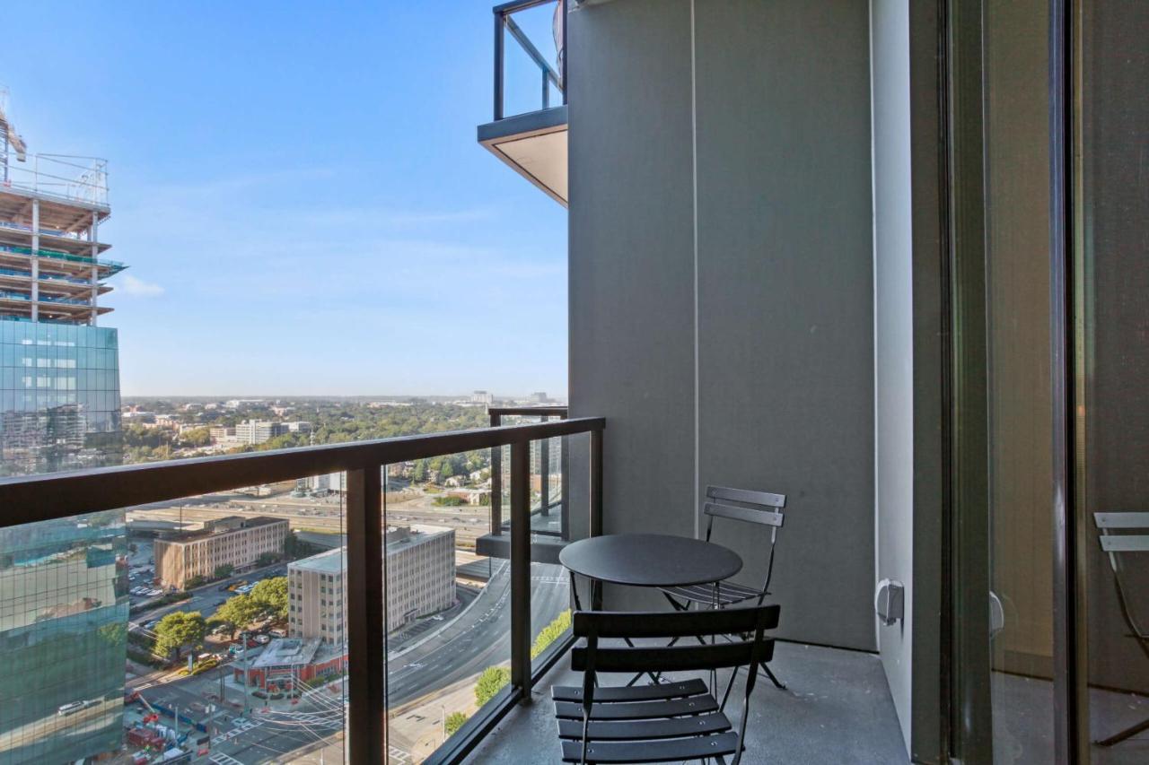 Midtown Luxury Apartment Атланта Экстерьер фото