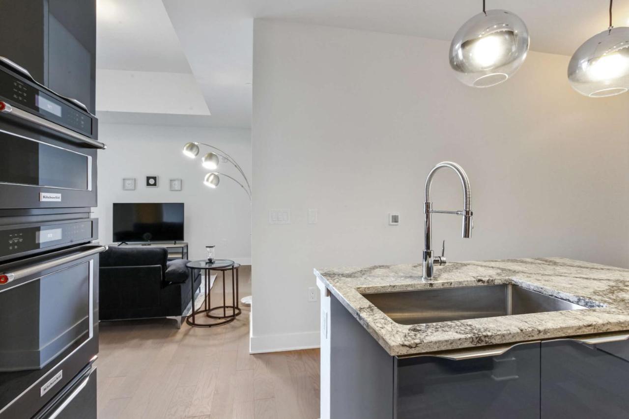 Midtown Luxury Apartment Атланта Экстерьер фото